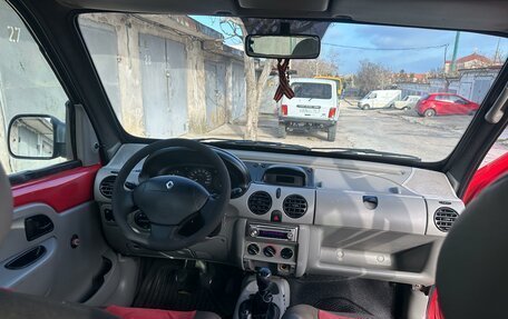 Renault Kangoo II рестайлинг, 2001 год, 465 000 рублей, 9 фотография