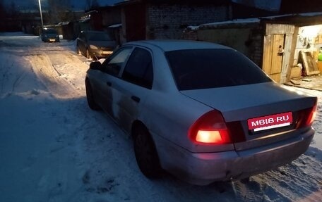 Mitsubishi Lancer VII, 2000 год, 180 000 рублей, 4 фотография