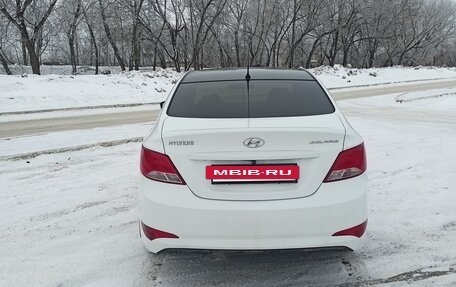 Hyundai Solaris II рестайлинг, 2015 год, 1 200 000 рублей, 3 фотография