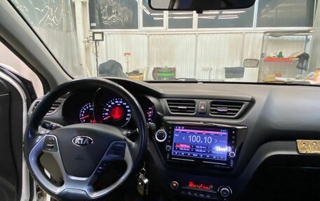 KIA Rio III рестайлинг, 2015 год, 1 250 000 рублей, 12 фотография