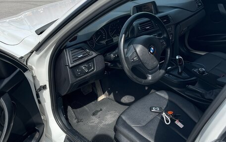 BMW 3 серия, 2014 год, 2 100 000 рублей, 15 фотография