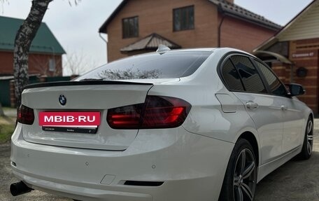 BMW 3 серия, 2014 год, 2 100 000 рублей, 10 фотография