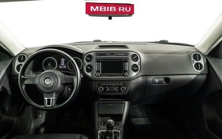 Volkswagen Tiguan I, 2011 год, 949 000 рублей, 13 фотография