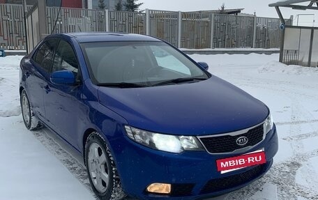 KIA Cerato III, 2011 год, 750 000 рублей, 2 фотография