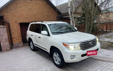 Toyota Land Cruiser 200, 2012 год, 3 790 000 рублей, 2 фотография