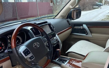 Toyota Land Cruiser 200, 2012 год, 3 790 000 рублей, 10 фотография