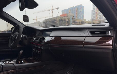 BMW 7 серия, 2009 год, 3 000 000 рублей, 24 фотография