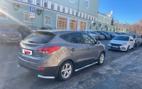 Hyundai ix35 I рестайлинг, 2012 год, 950 000 рублей, 4 фотография