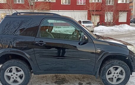 Toyota RAV4, 2003 год, 1 150 000 рублей, 12 фотография