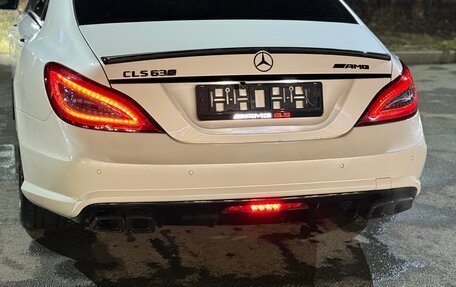 Mercedes-Benz CLS, 2011 год, 2 560 000 рублей, 2 фотография