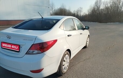 Hyundai Solaris II рестайлинг, 2014 год, 860 000 рублей, 1 фотография