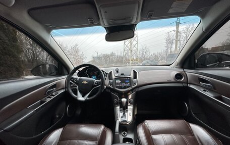 Chevrolet Cruze II, 2013 год, 895 000 рублей, 15 фотография