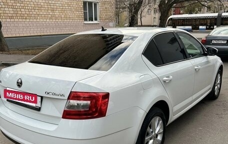 Skoda Octavia, 2017 год, 1 820 000 рублей, 7 фотография