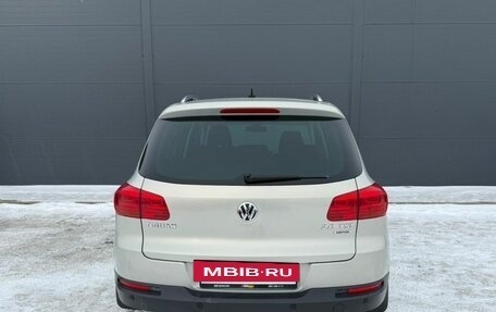 Volkswagen Tiguan I, 2012 год, 1 370 000 рублей, 6 фотография