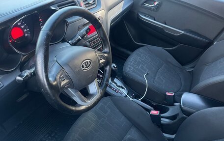 KIA Rio III рестайлинг, 2013 год, 737 000 рублей, 5 фотография