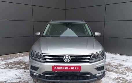 Volkswagen Tiguan II, 2019 год, 2 699 000 рублей, 9 фотография