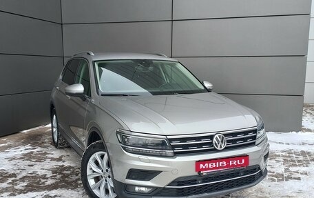 Volkswagen Tiguan II, 2019 год, 2 699 000 рублей, 8 фотография