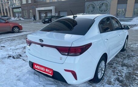 KIA Rio IV, 2020 год, 1 900 000 рублей, 4 фотография