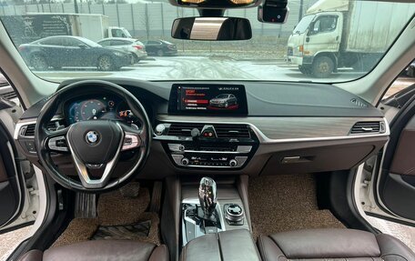 BMW 5 серия, 2019 год, 3 499 999 рублей, 10 фотография