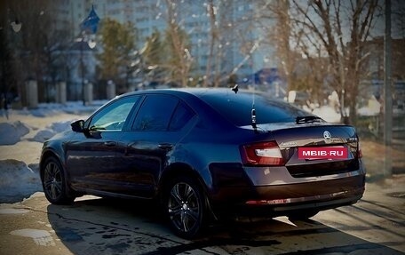 Skoda Octavia, 2018 год, 1 890 000 рублей, 5 фотография