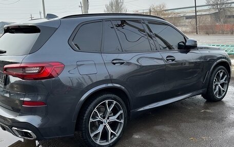 BMW X5, 2022 год, 6 890 000 рублей, 2 фотография