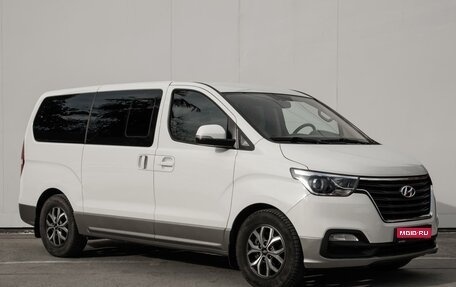 Hyundai H-1 II рестайлинг, 2021 год, 4 199 000 рублей, 1 фотография