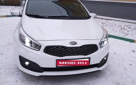 KIA cee'd III, 2017 год, 1 700 000 рублей, 2 фотография