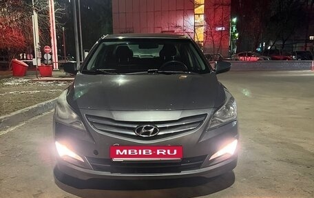 Hyundai Solaris II рестайлинг, 2015 год, 1 000 050 рублей, 6 фотография