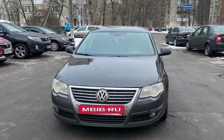 Volkswagen Passat B6, 2008 год, 580 000 рублей, 2 фотография