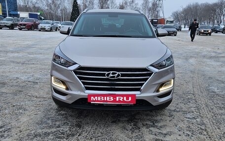 Hyundai Tucson III, 2018 год, 2 348 000 рублей, 2 фотография