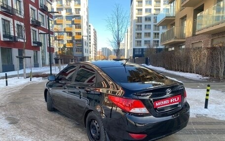 Hyundai Solaris II рестайлинг, 2011 год, 595 000 рублей, 5 фотография