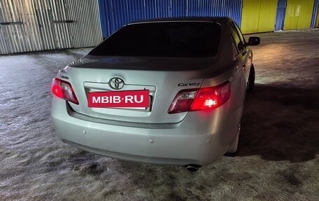 Toyota Camry, 2008 год, 1 030 000 рублей, 2 фотография