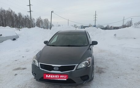 KIA cee'd I рестайлинг, 2012 год, 690 000 рублей, 4 фотография