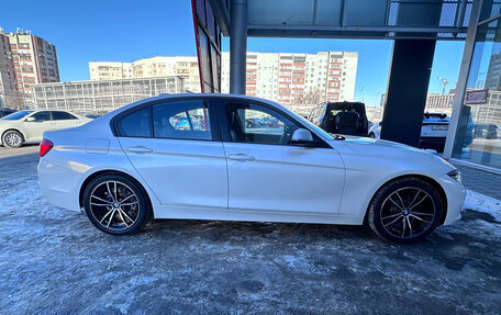 BMW 3 серия, 2017 год, 1 800 000 рублей, 6 фотография