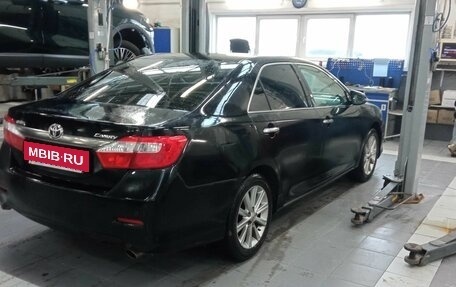 Toyota Camry, 2014 год, 1 700 000 рублей, 3 фотография