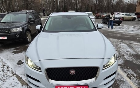 Jaguar F-Pace, 2017 год, 3 600 000 рублей, 3 фотография