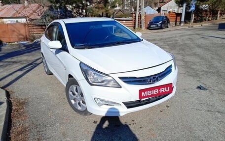 Hyundai Solaris II рестайлинг, 2016 год, 1 050 000 рублей, 2 фотография