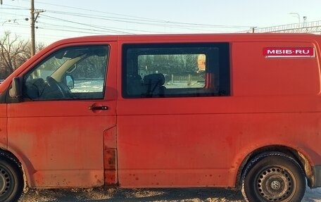 Volkswagen Transporter T5 рестайлинг, 2003 год, 600 000 рублей, 2 фотография