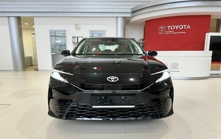 Toyota Camry, 2024 год, 5 400 000 рублей, 2 фотография