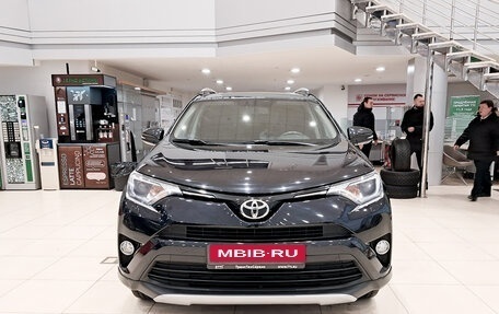 Toyota RAV4, 2017 год, 2 250 000 рублей, 2 фотография