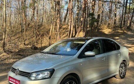 Volkswagen Polo VI (EU Market), 2011 год, 870 000 рублей, 1 фотография