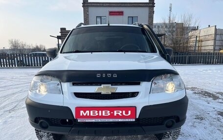 Chevrolet Niva I рестайлинг, 2018 год, 889 900 рублей, 2 фотография