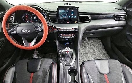 Hyundai Veloster II, 2020 год, 1 834 000 рублей, 7 фотография