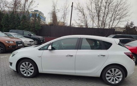 Opel Astra J, 2013 год, 1 200 000 рублей, 4 фотография