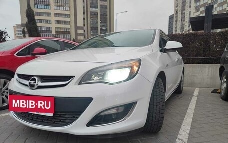 Opel Astra J, 2013 год, 1 200 000 рублей, 2 фотография