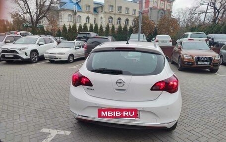 Opel Astra J, 2013 год, 1 200 000 рублей, 14 фотография