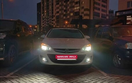 Opel Astra J, 2013 год, 1 200 000 рублей, 16 фотография