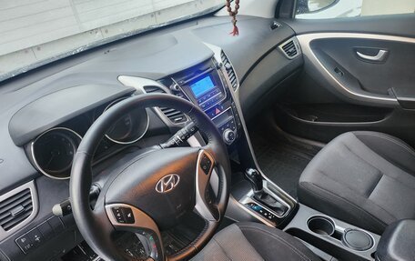 Hyundai i30 II рестайлинг, 2012 год, 990 000 рублей, 6 фотография