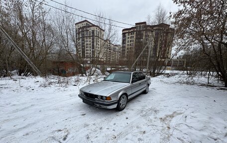 BMW 7 серия, 1988 год, 400 000 рублей, 1 фотография