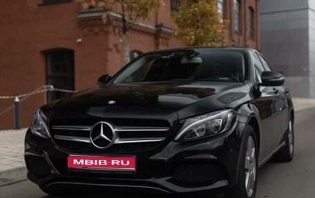 Mercedes-Benz C-Класс, 2016 год, 2 300 000 рублей, 1 фотография